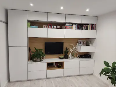 Gato Producent Mebli na Wymiar - Szafy przesuwne